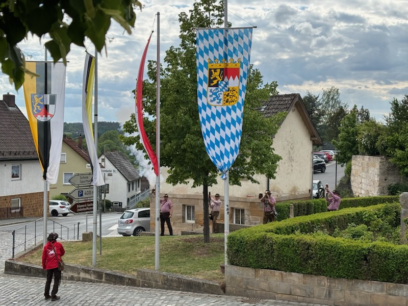 Ein buntes Programm im europäischen Geiste - Eurojournal pro Management