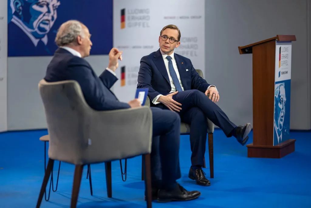 Phillip Amthor im Gespräch mit Ansgar Graw auf dem Ludwig-Erhard-Gipfel 2026